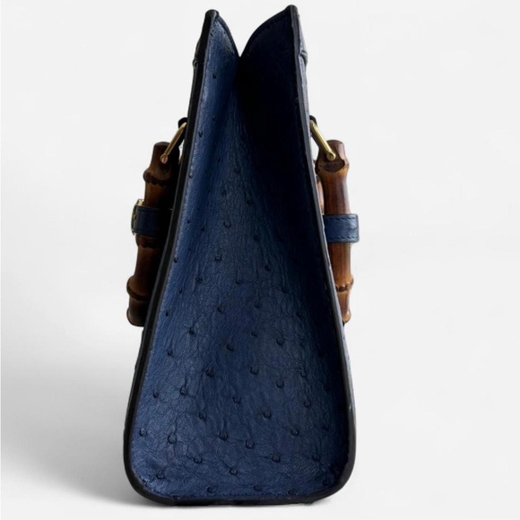 Ultra-rare limited-edition Gucci Ostrich Skin Bamboo Tote - Picture 4 of 17
